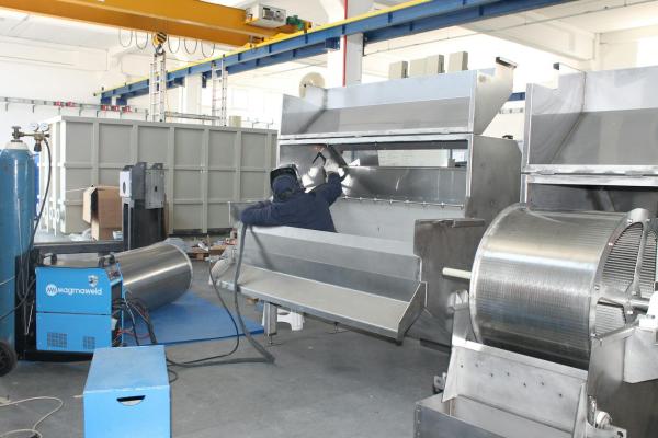 Gyártás / szerelés